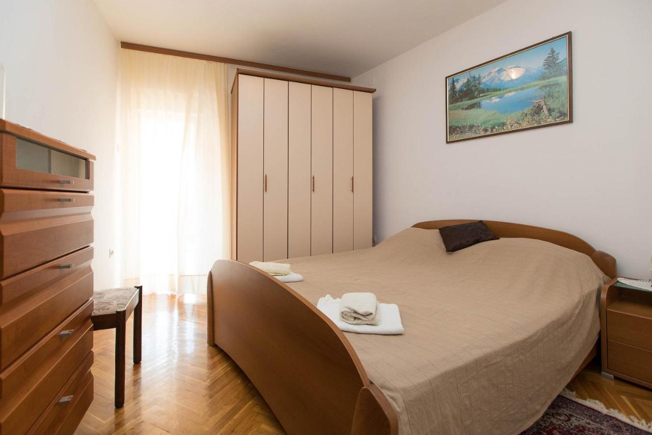 Apartmani Vera Crikvenica Buitenkant foto
