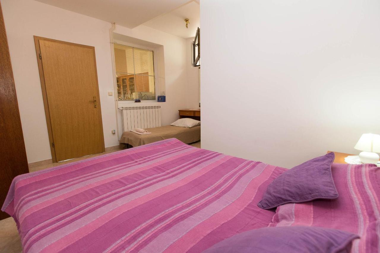 Apartmani Vera Crikvenica Buitenkant foto